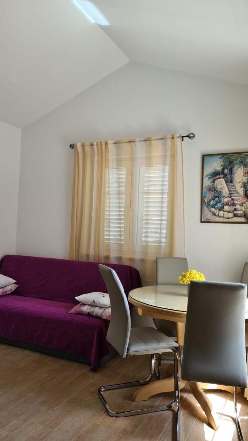 Appartement Rupe Primošten